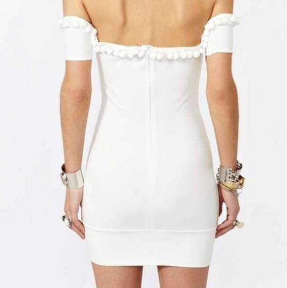 For Love & Lemons Caliente white off the shoulder mini dress size S - Picture 2 of 4